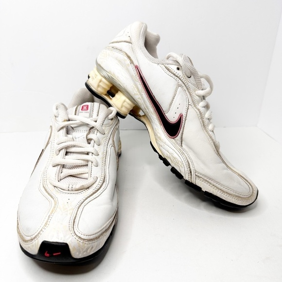 NIKE SHOX‎ SIZE 7 - Picture 6 of 8
